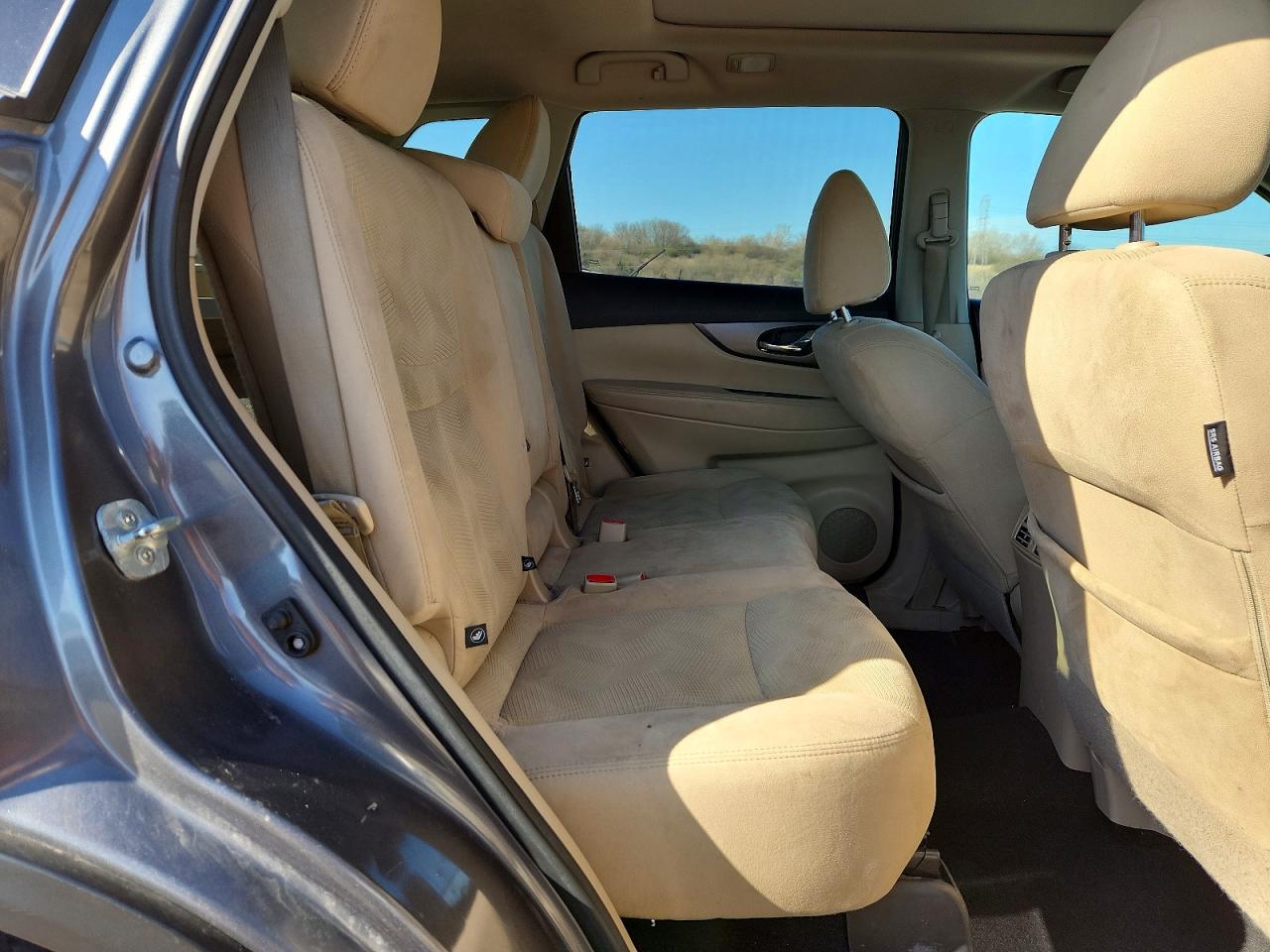 Nissan Rogue Sv