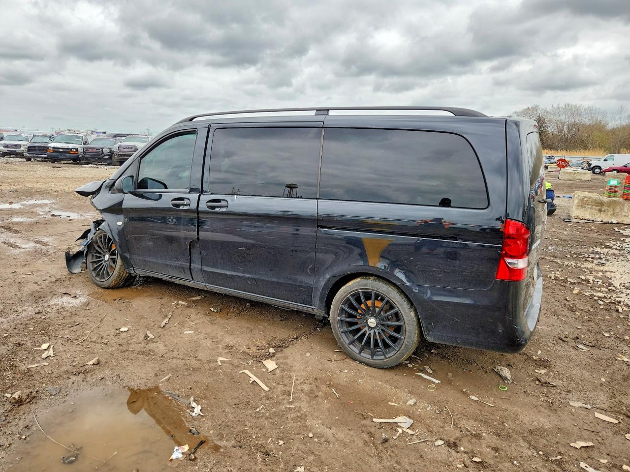 Mercedes-Benz Metris