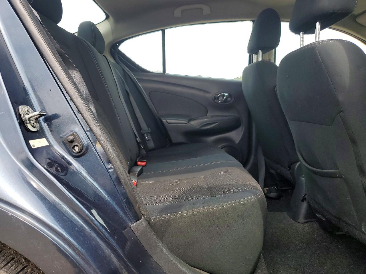 Nissan Versa 1.6 Sl