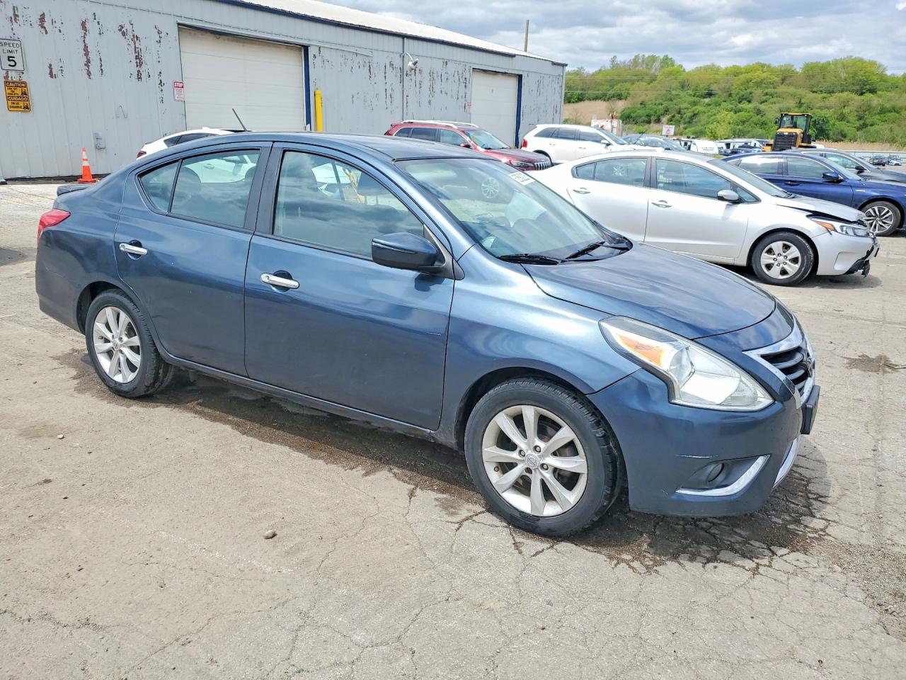 Nissan Versa 1.6 Sl