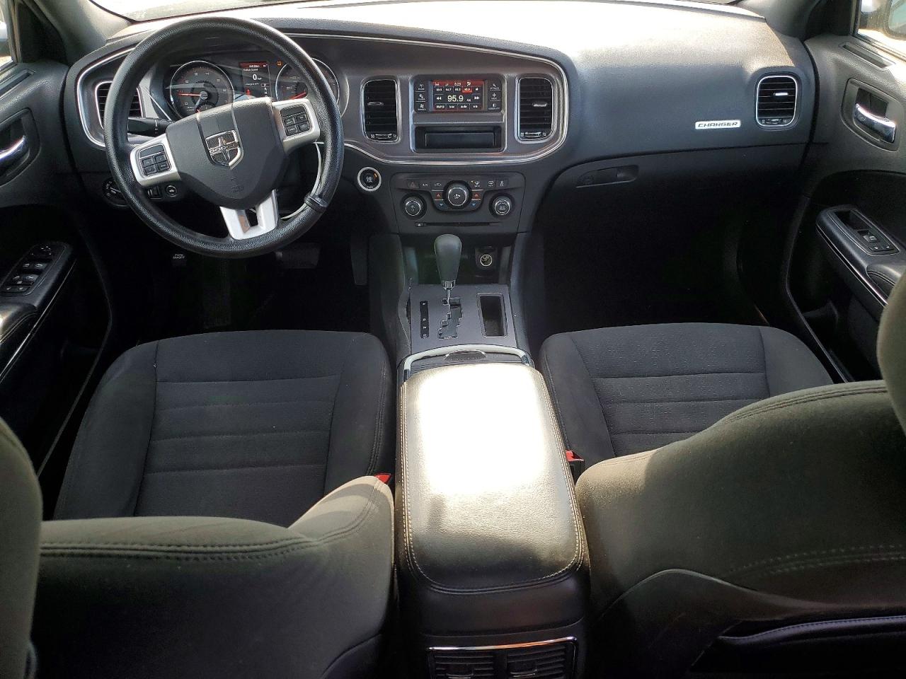 Dodge Charger Se