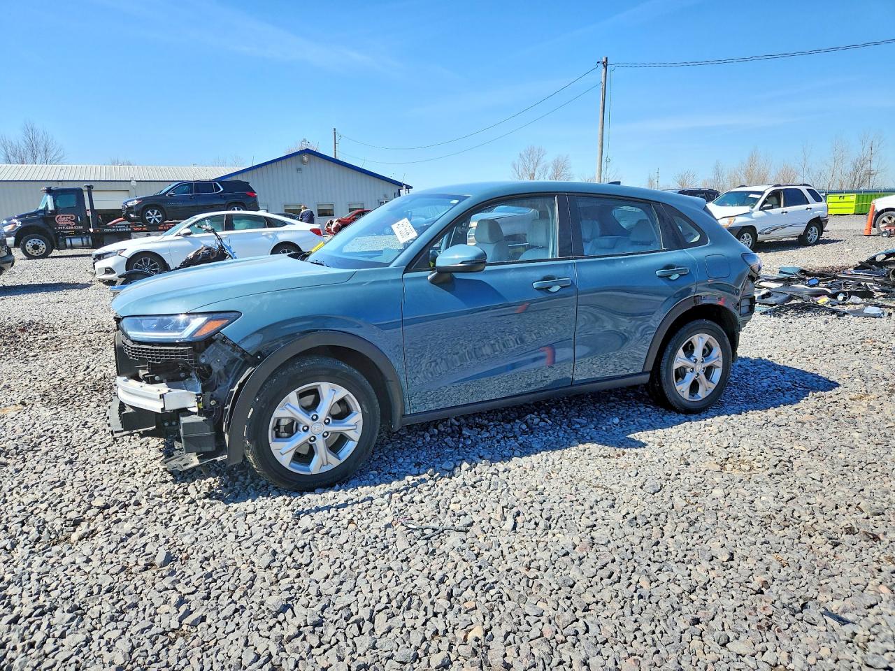 Salvage Honda HR-V Image