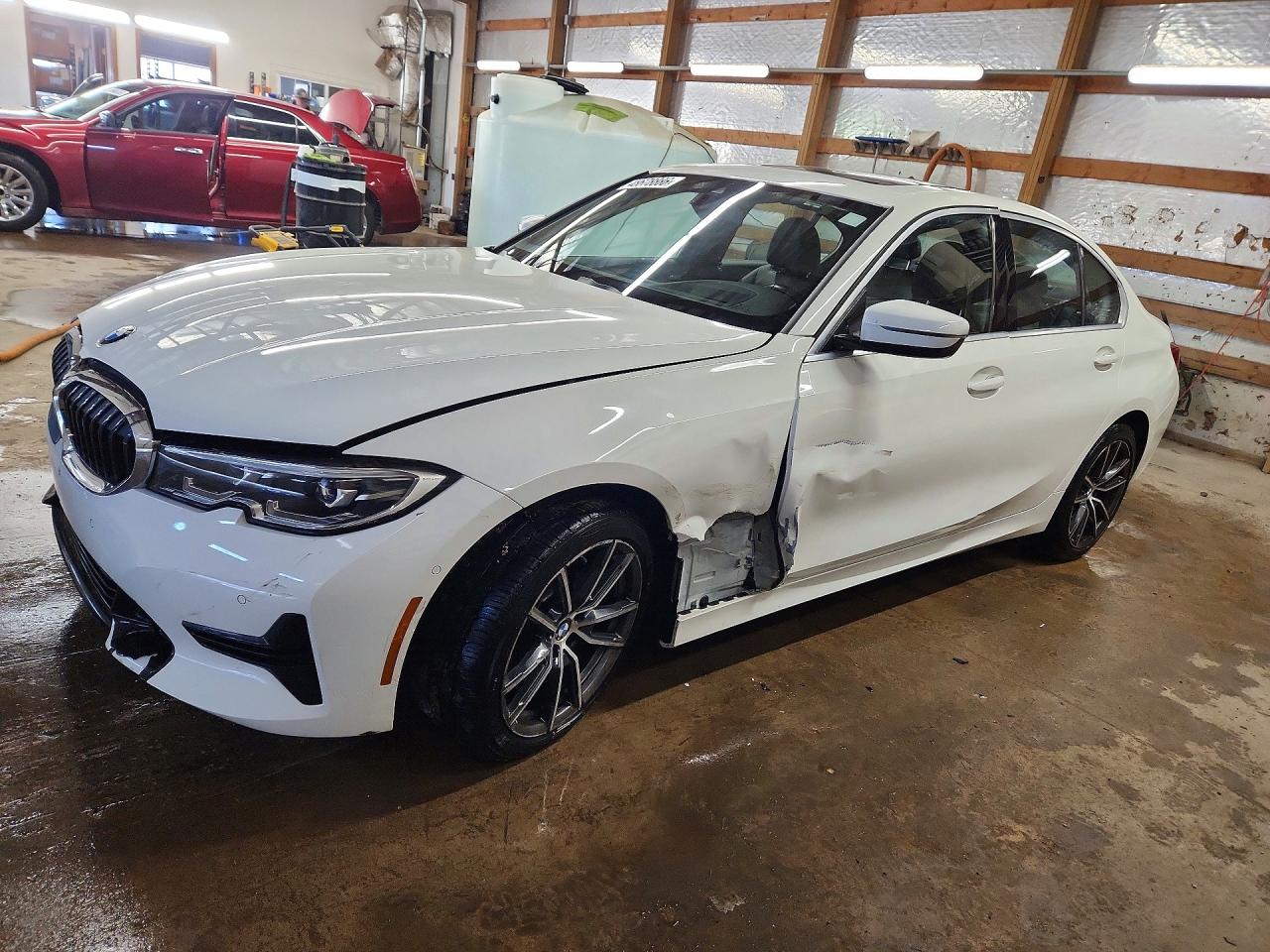 Salvage BMW 3 Series Image