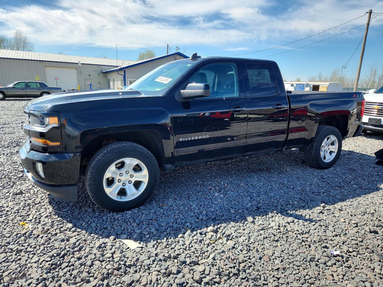 Salvage Chevrolet Silverado Ld Image