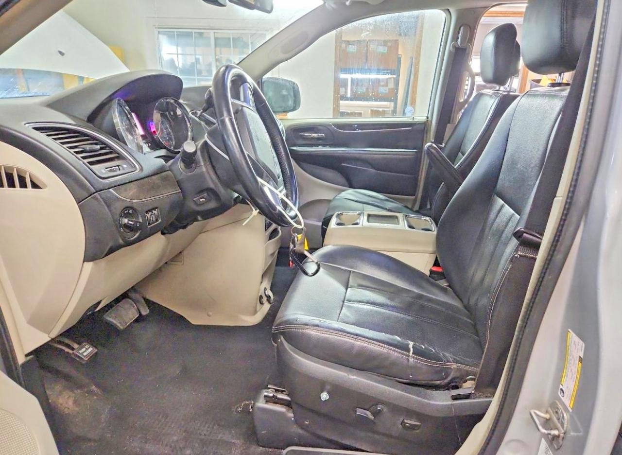 Chrysler Minivan Touring L