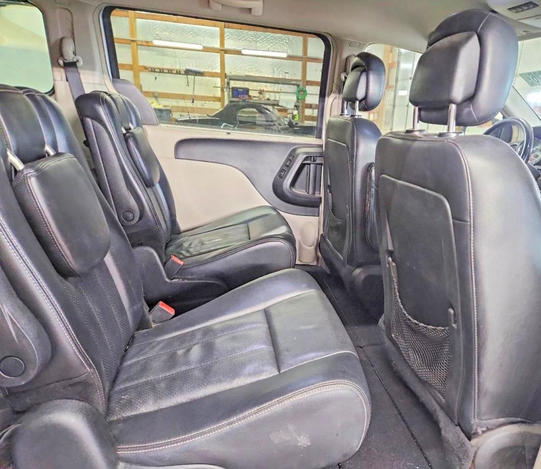 Chrysler Minivan Touring L