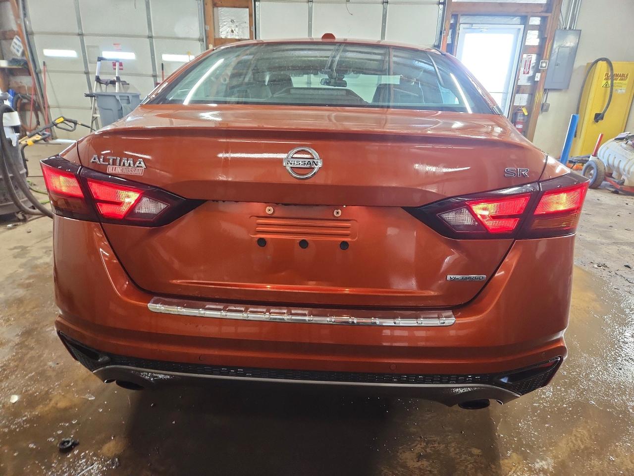 Nissan Altima Sr