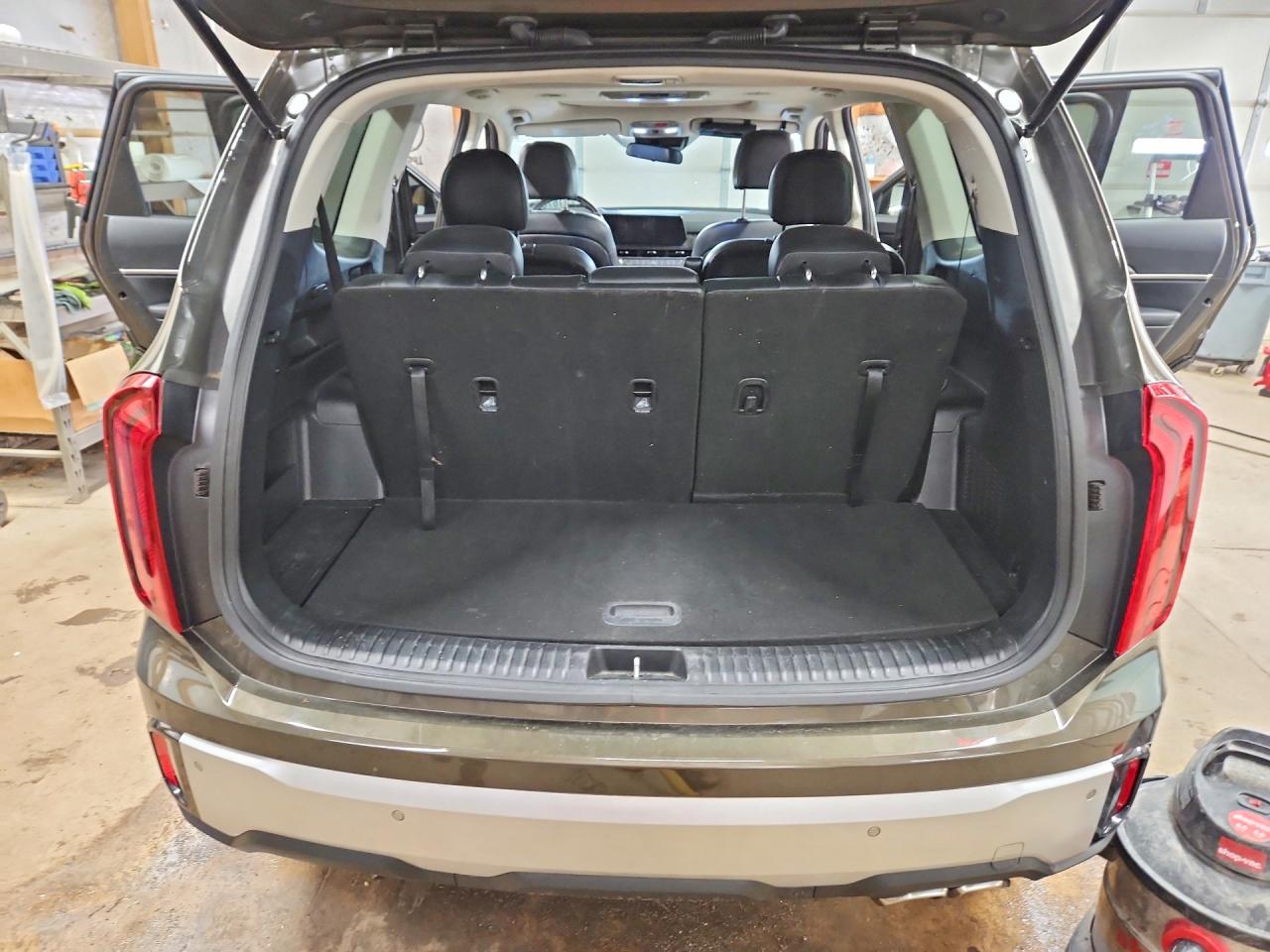 Kia Telluride S
