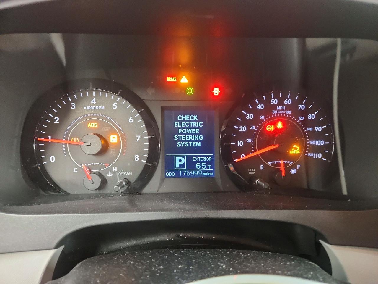 Toyota Sienna Le
