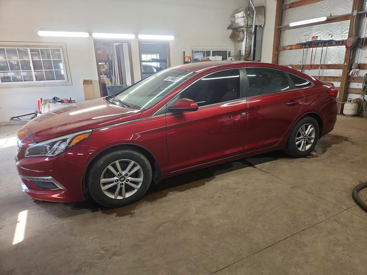 Salvage Hyundai SONATA Image