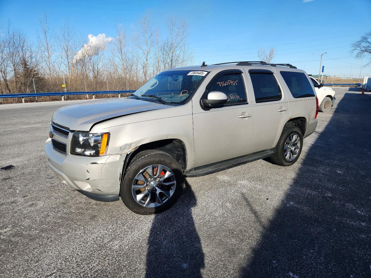 Salvage Chevrolet Tahoe Image