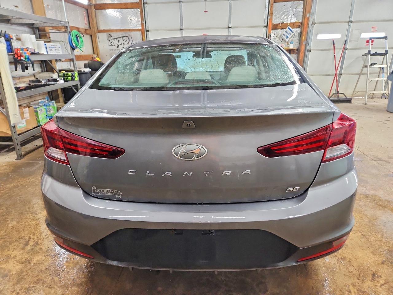 Hyundai ELANTRA Se