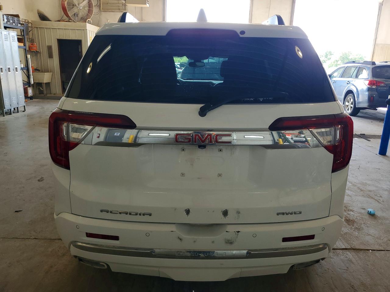 GMC Acadia Denali