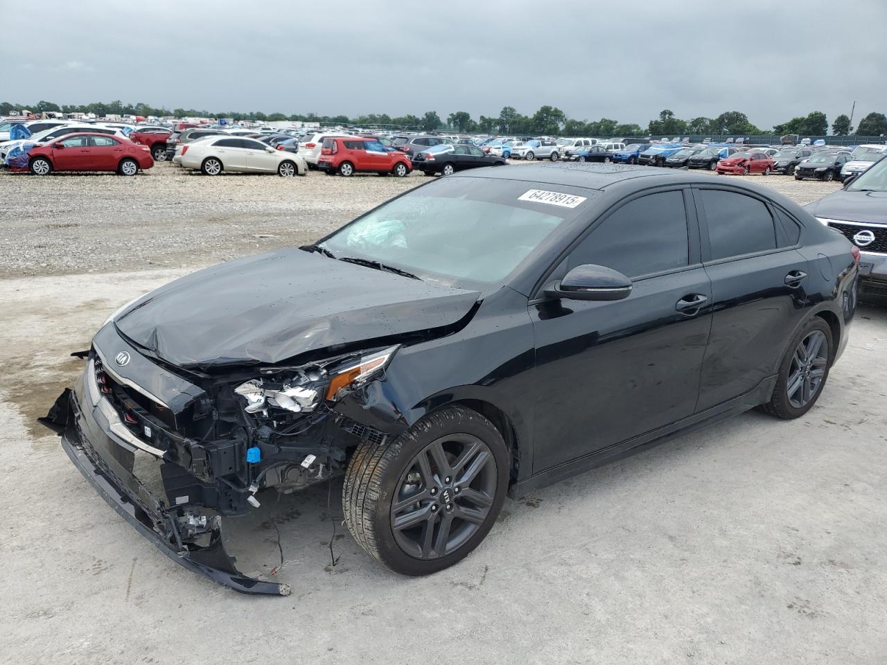 Salvage Kia Forte Image