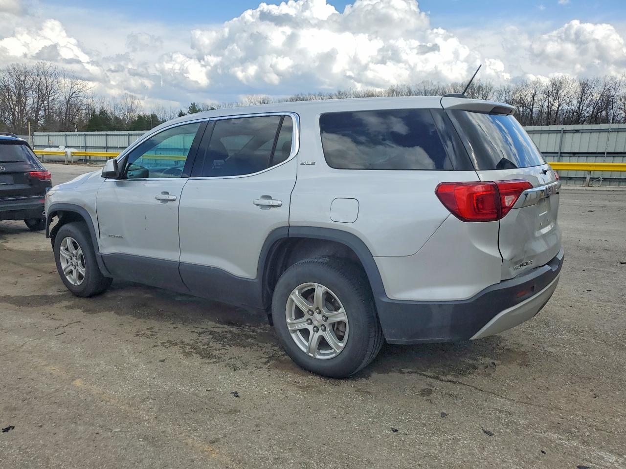 GMC Acadia Sle