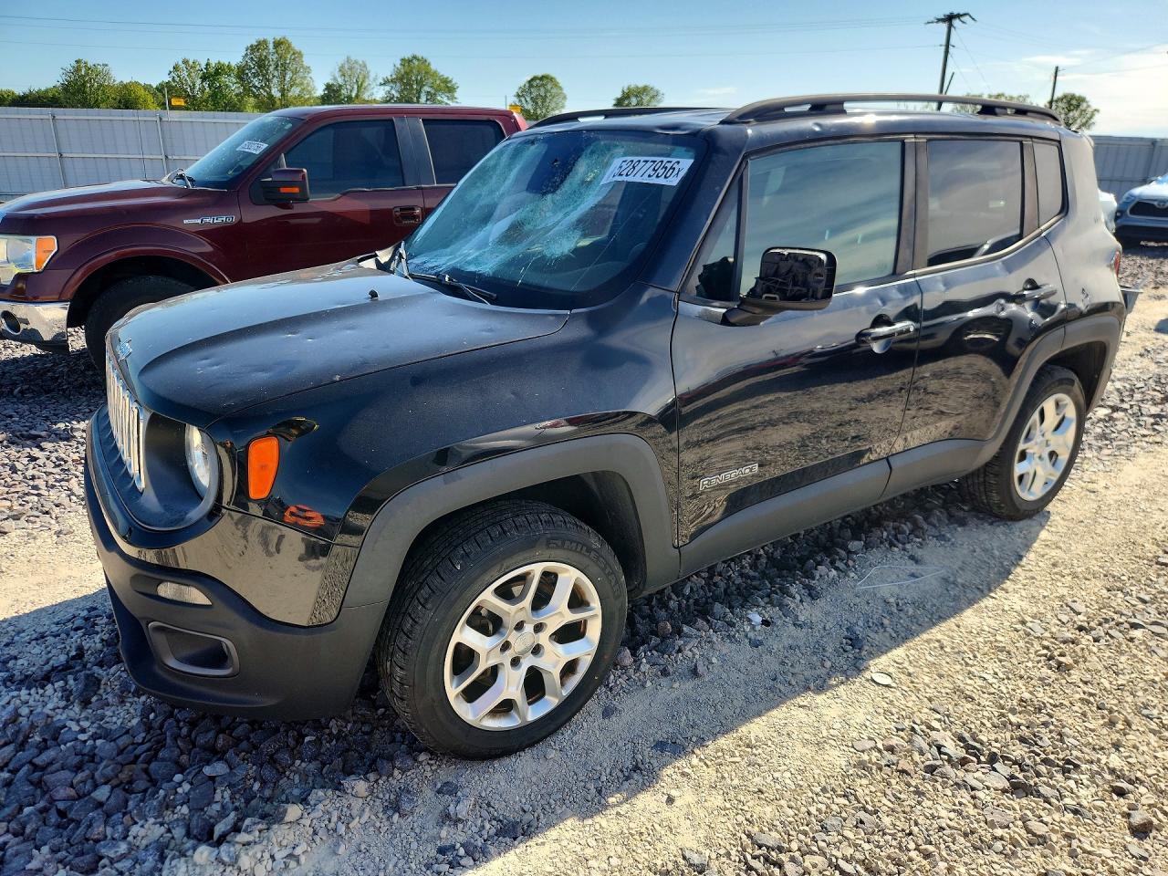 Salvage Jeep Renegade Image
