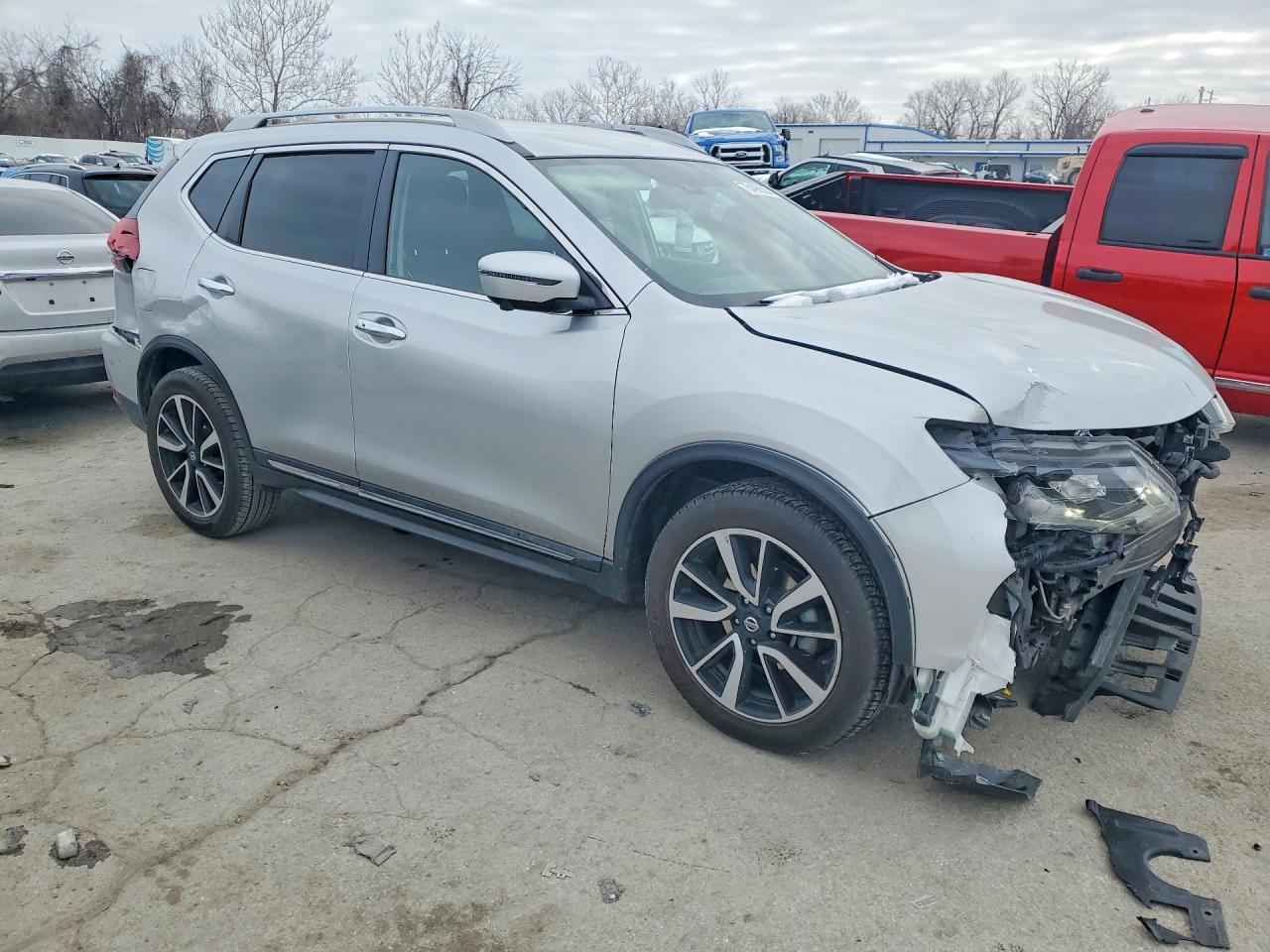 Nissan Rogue S