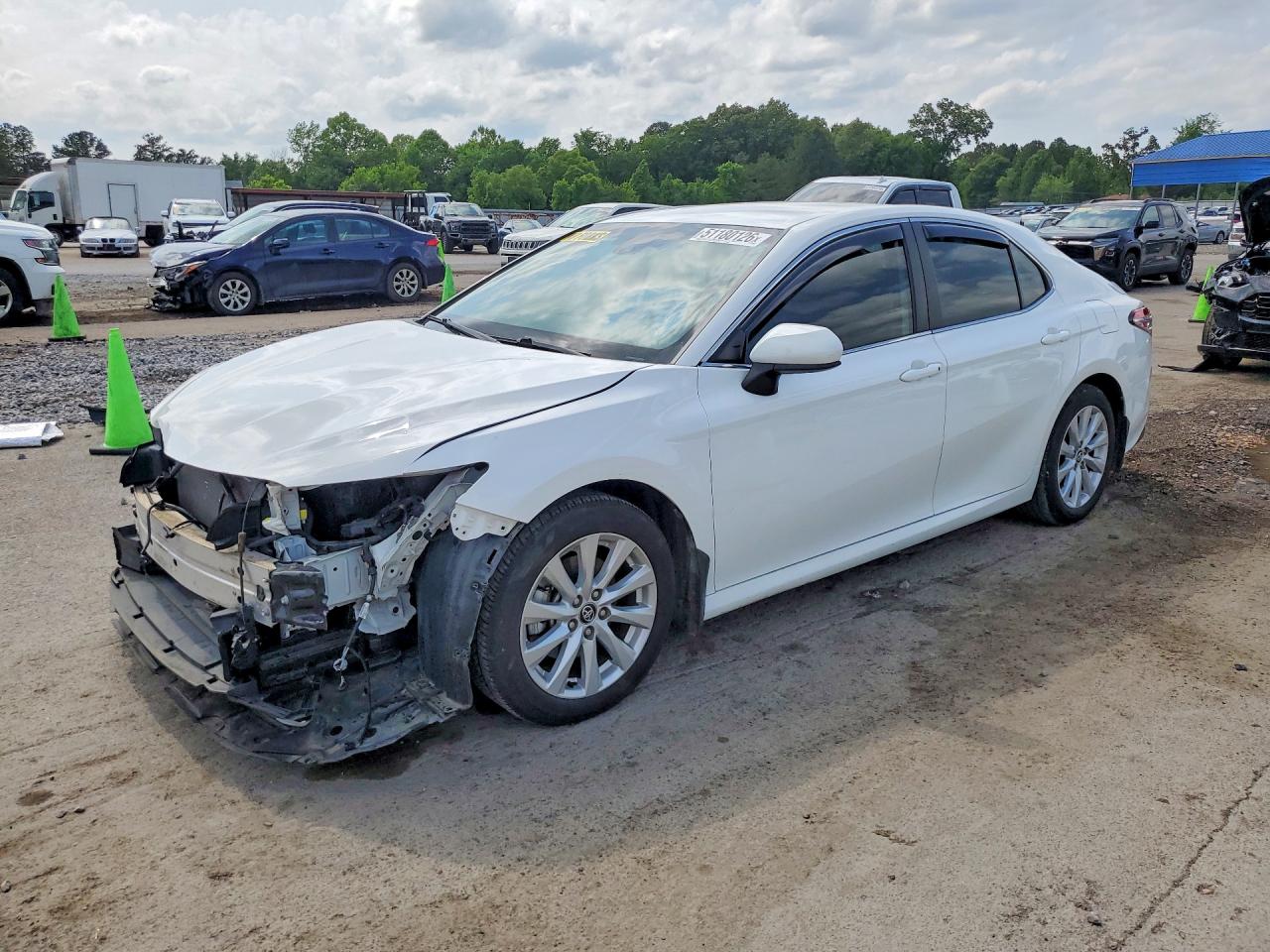 Salvage Toyota Camry Image