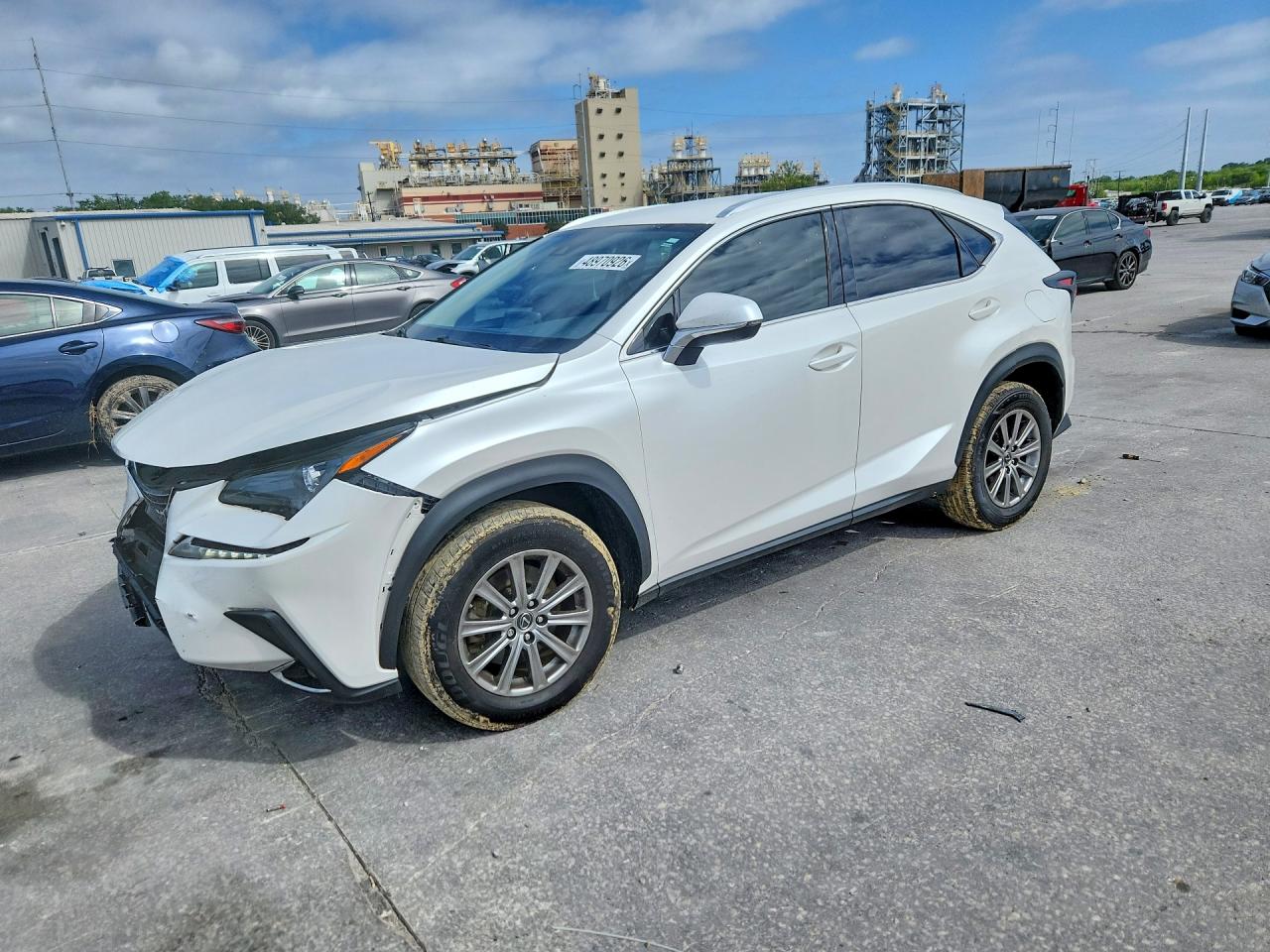 Salvage Lexus NX Image