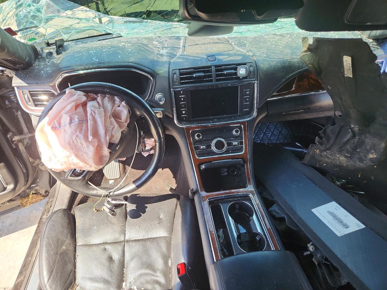 Lincoln Continental Select