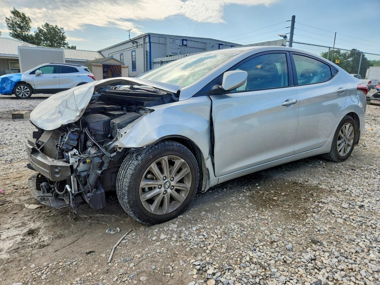 Salvage Hyundai ELANTRA Image
