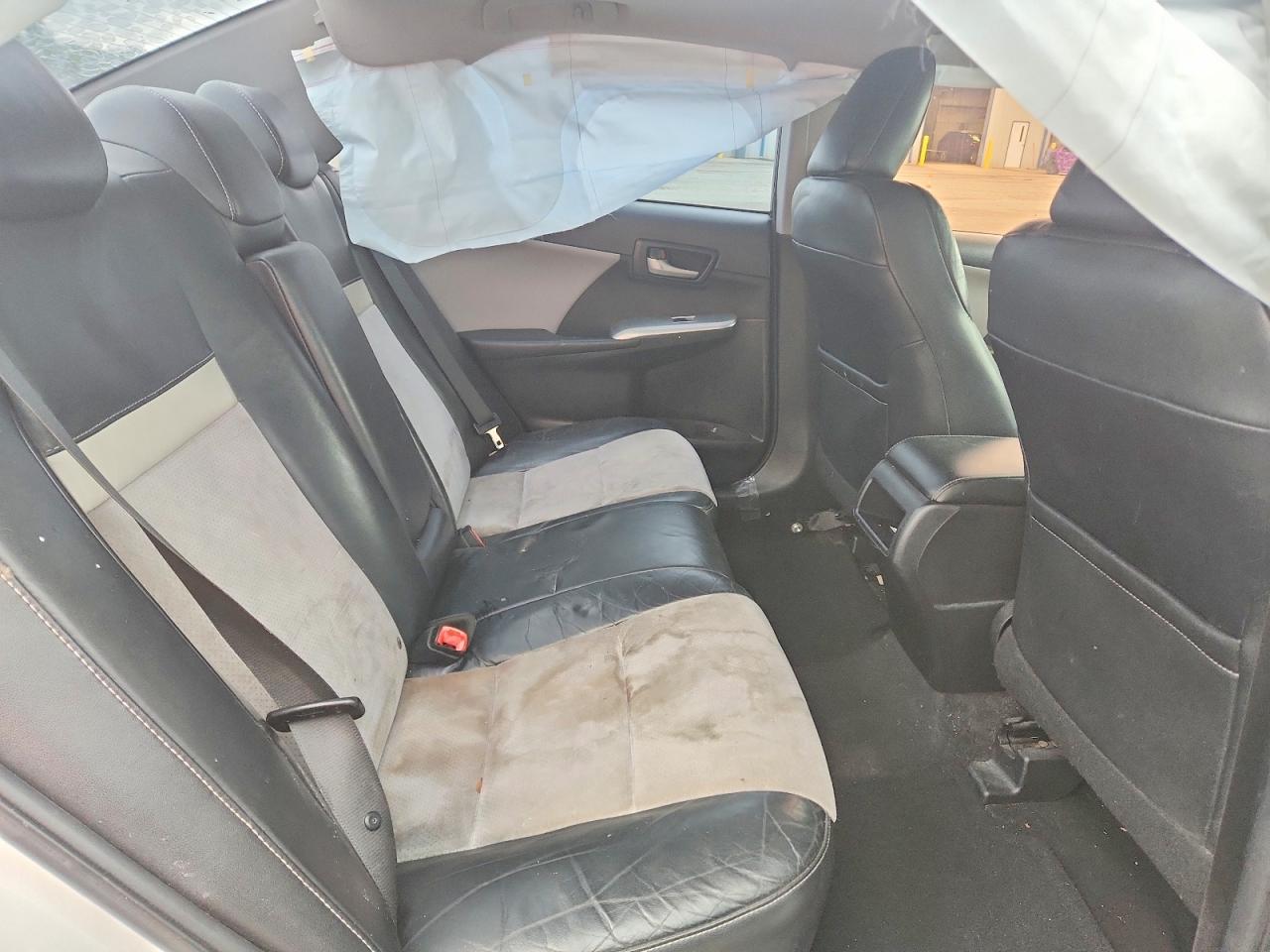Toyota Camry Se V6