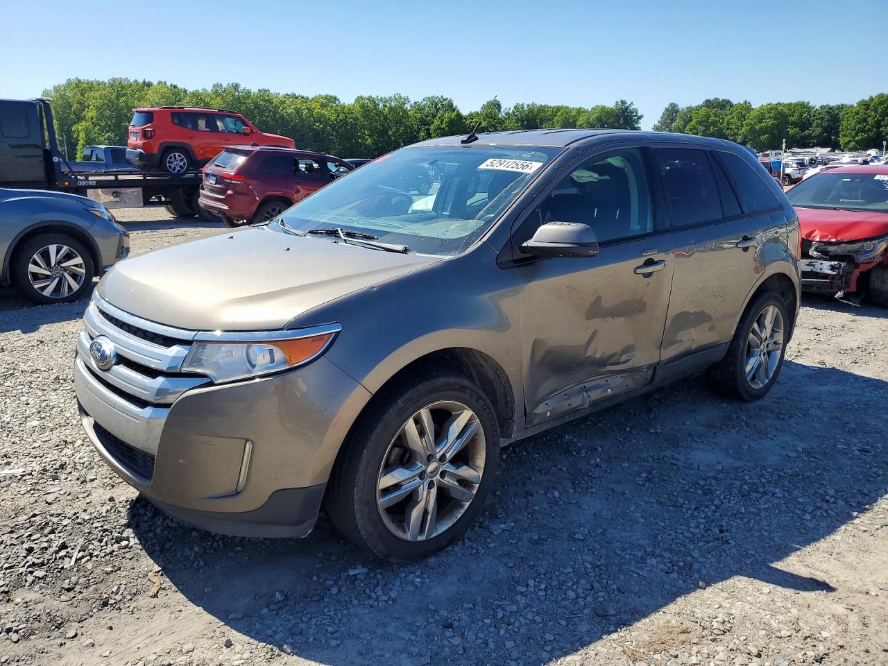 Salvage Ford Edge Image