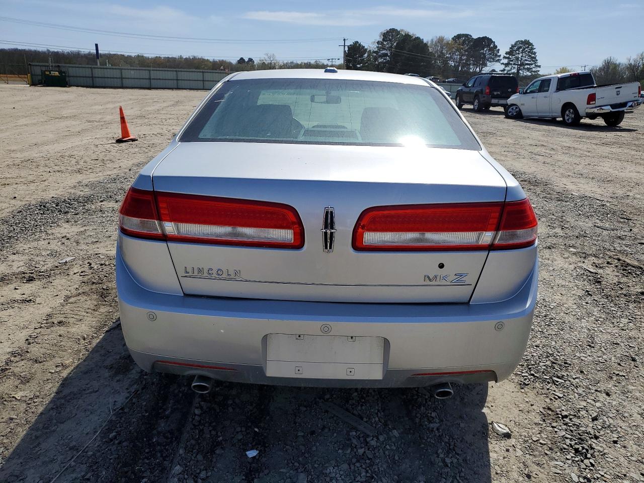 Lincoln MKZ