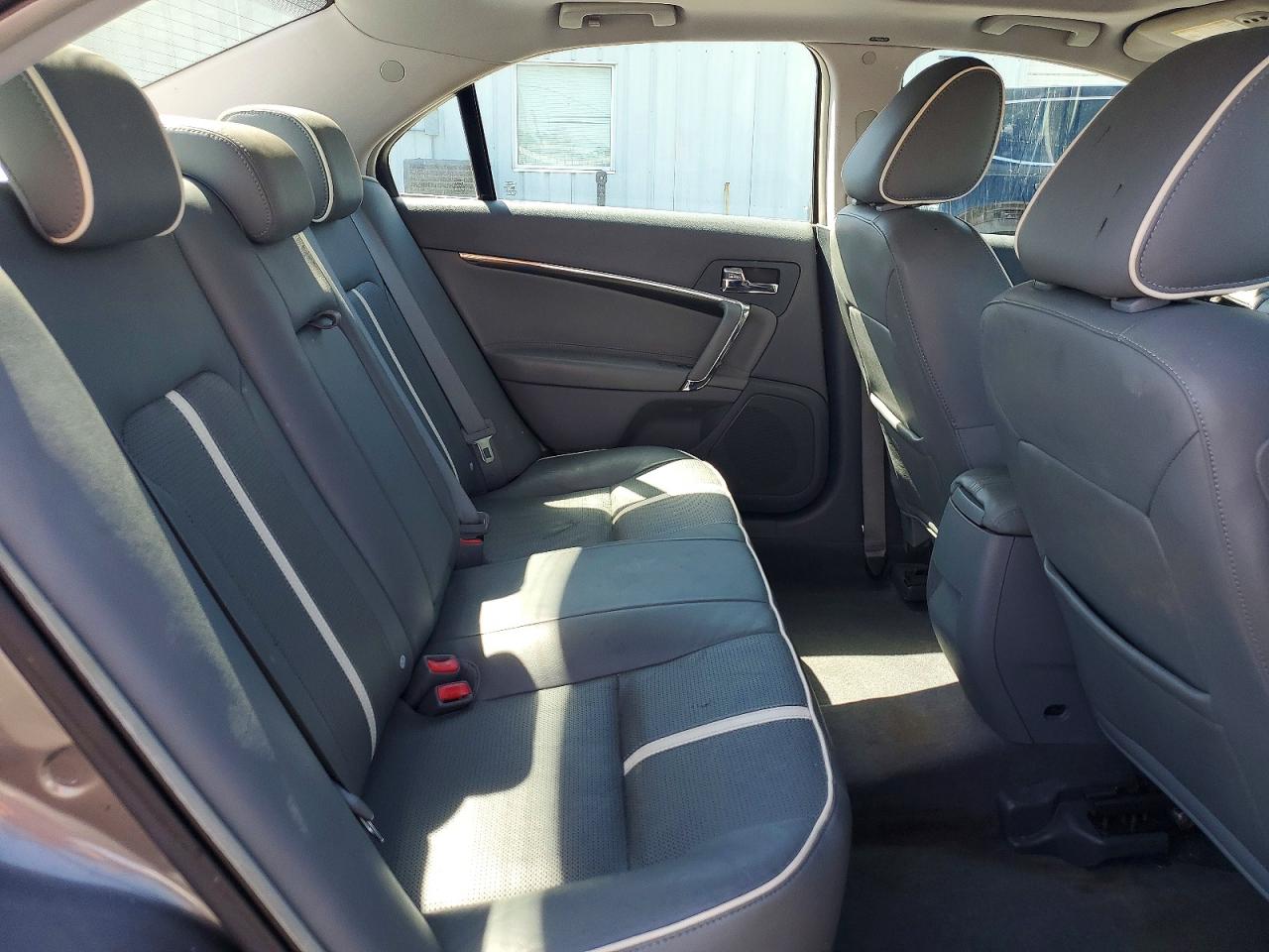 Lincoln MKZ