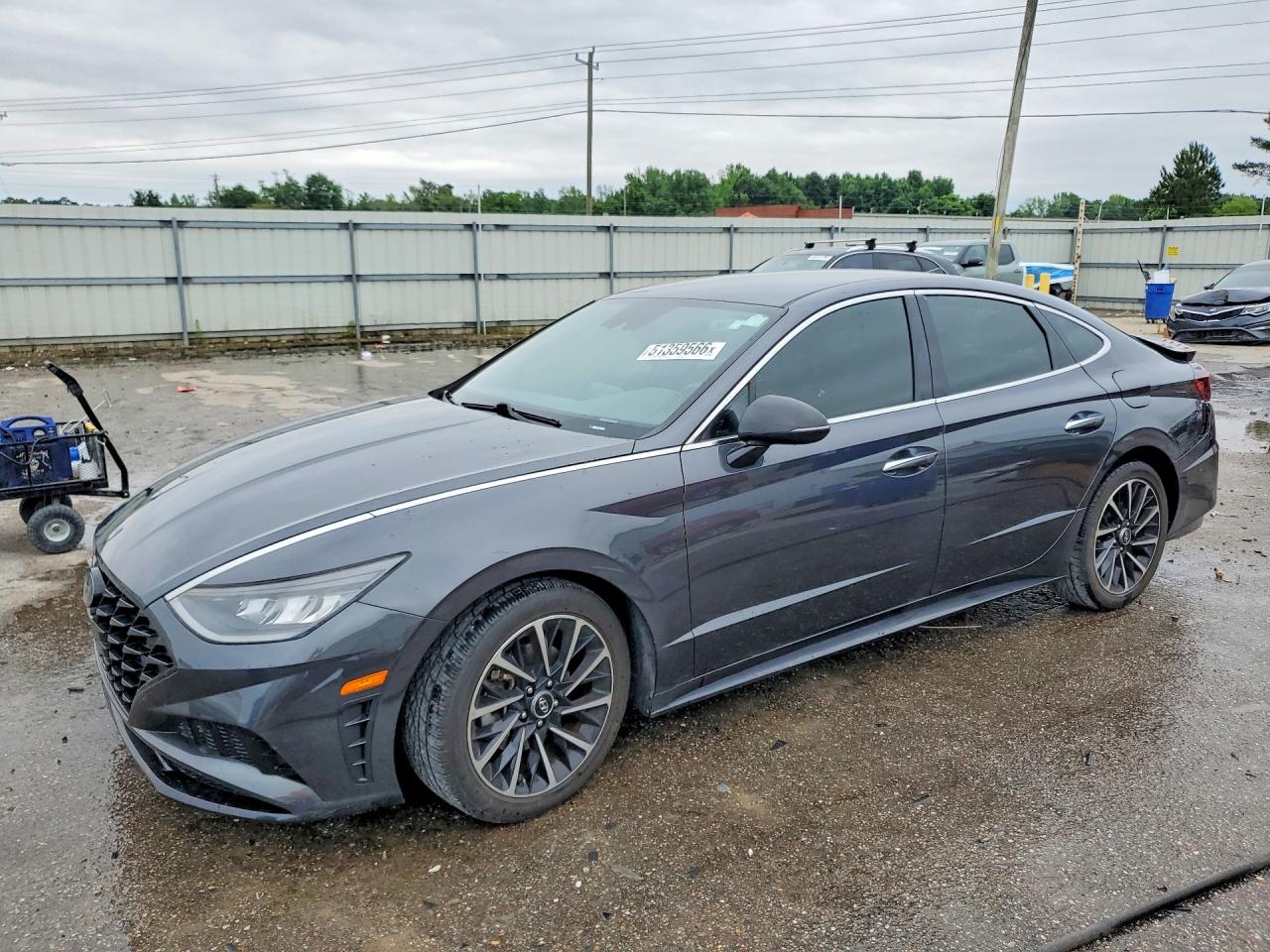 Salvage Hyundai SONATA Image
