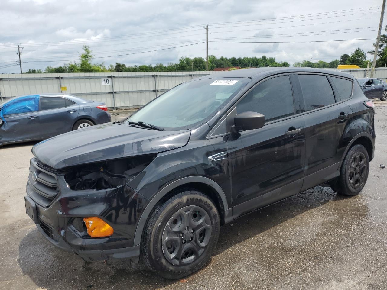 Salvage Ford Escape Image
