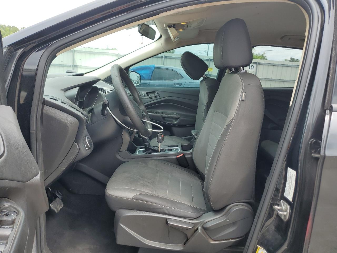 Ford Escape S