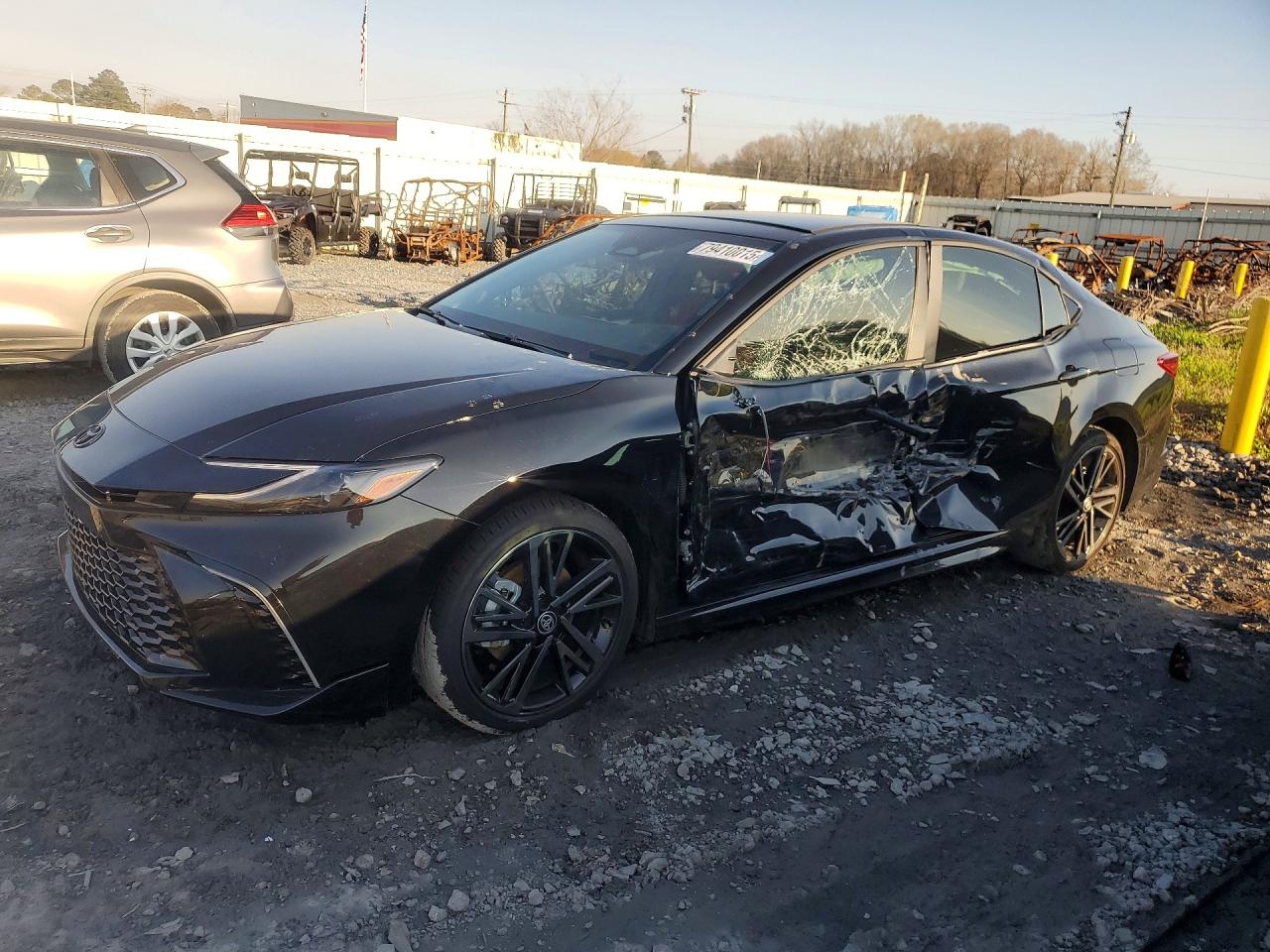 Salvage Toyota Camry Image