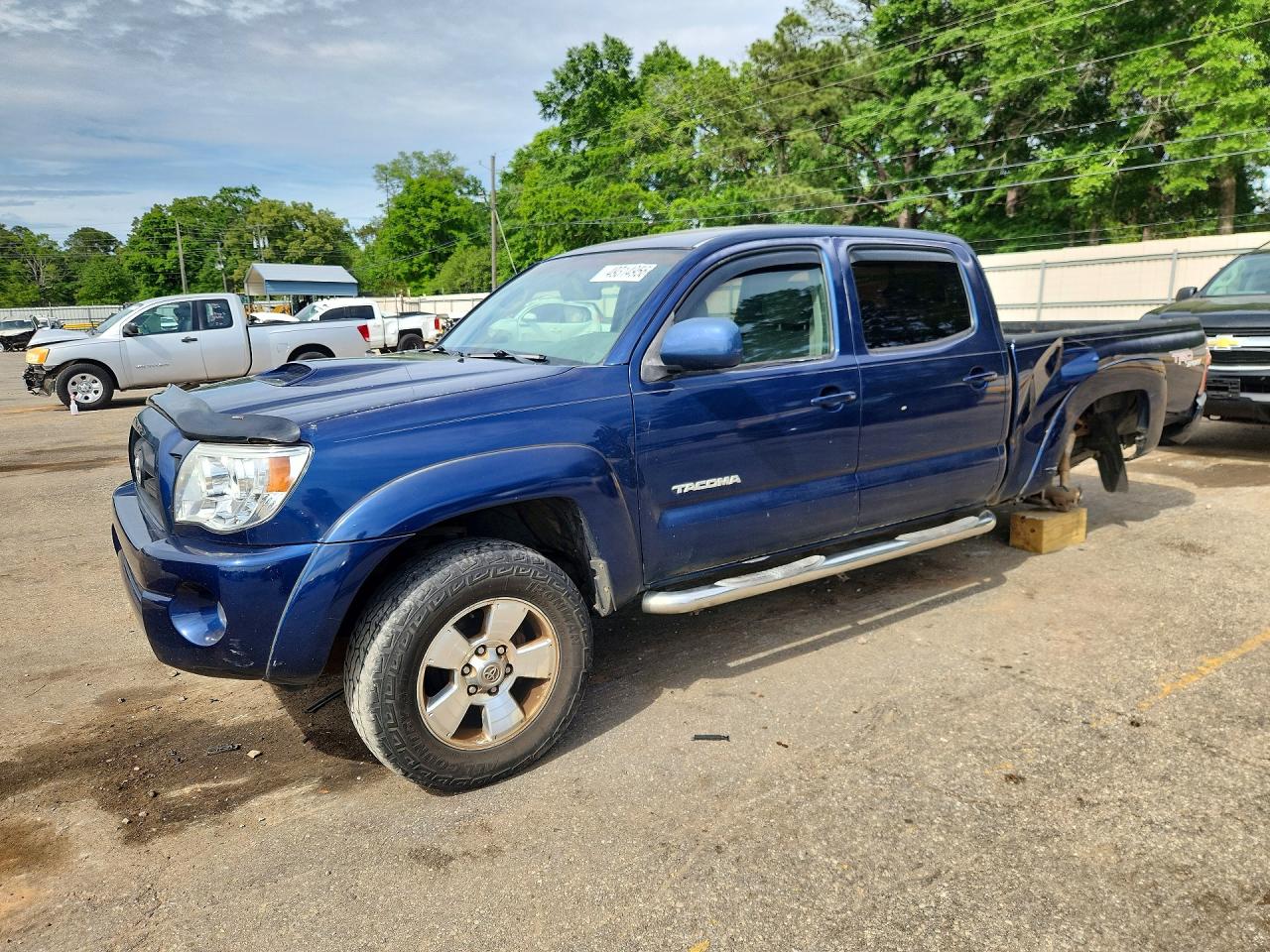 Salvage Toyota Tacoma Image