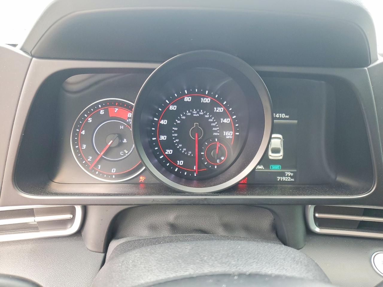 Hyundai ELANTRA Sel