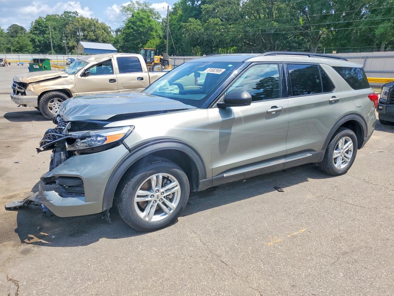 Salvage Ford Explorer Image