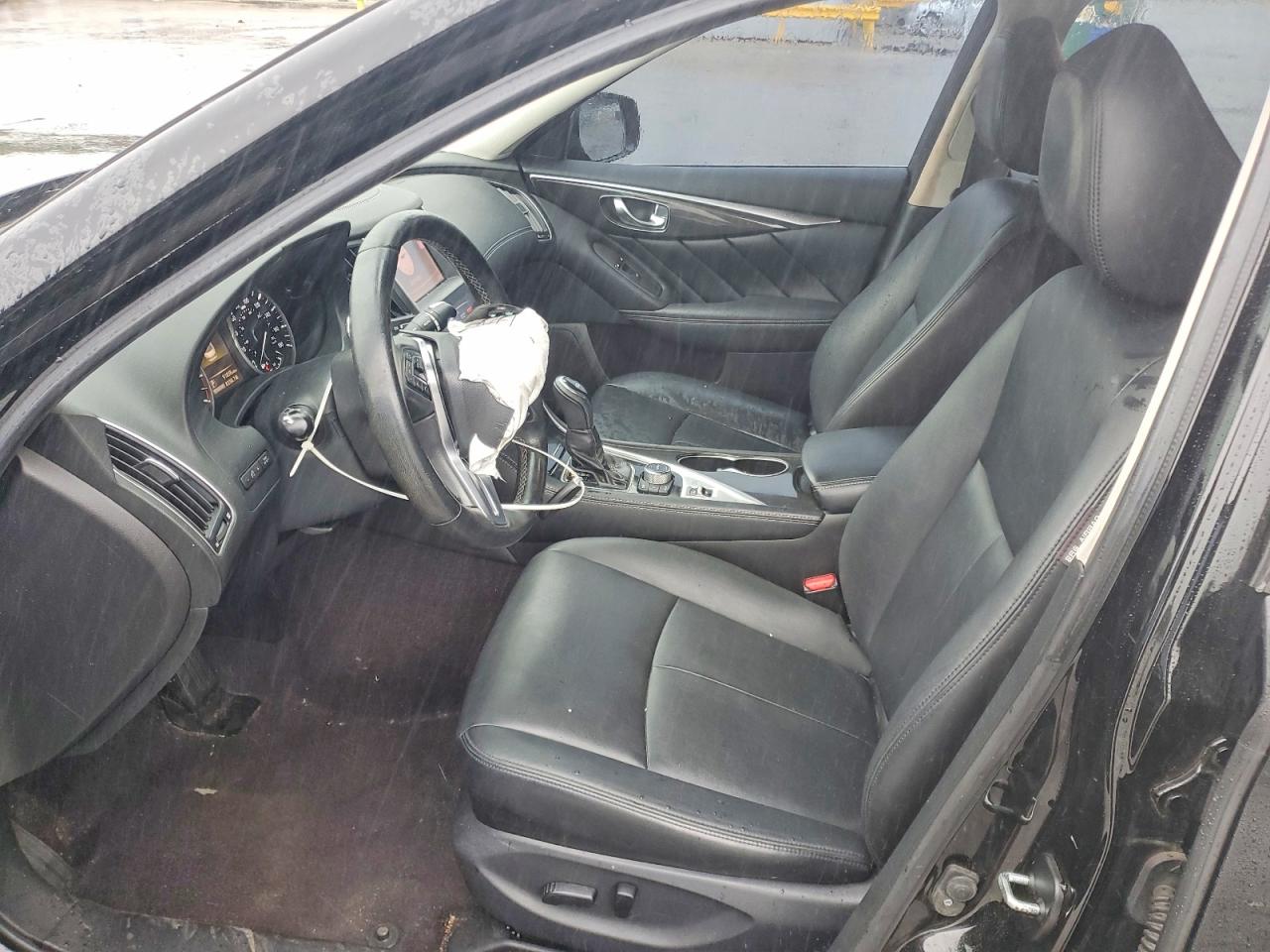INFINITI Q50 2.0t Pure