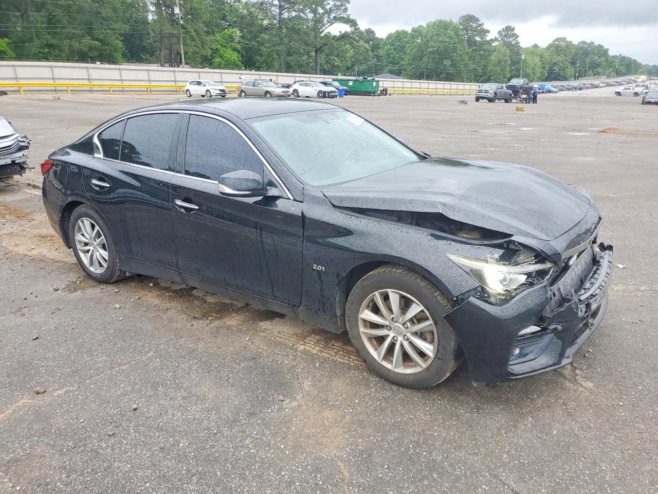 INFINITI Q50 2.0t Pure