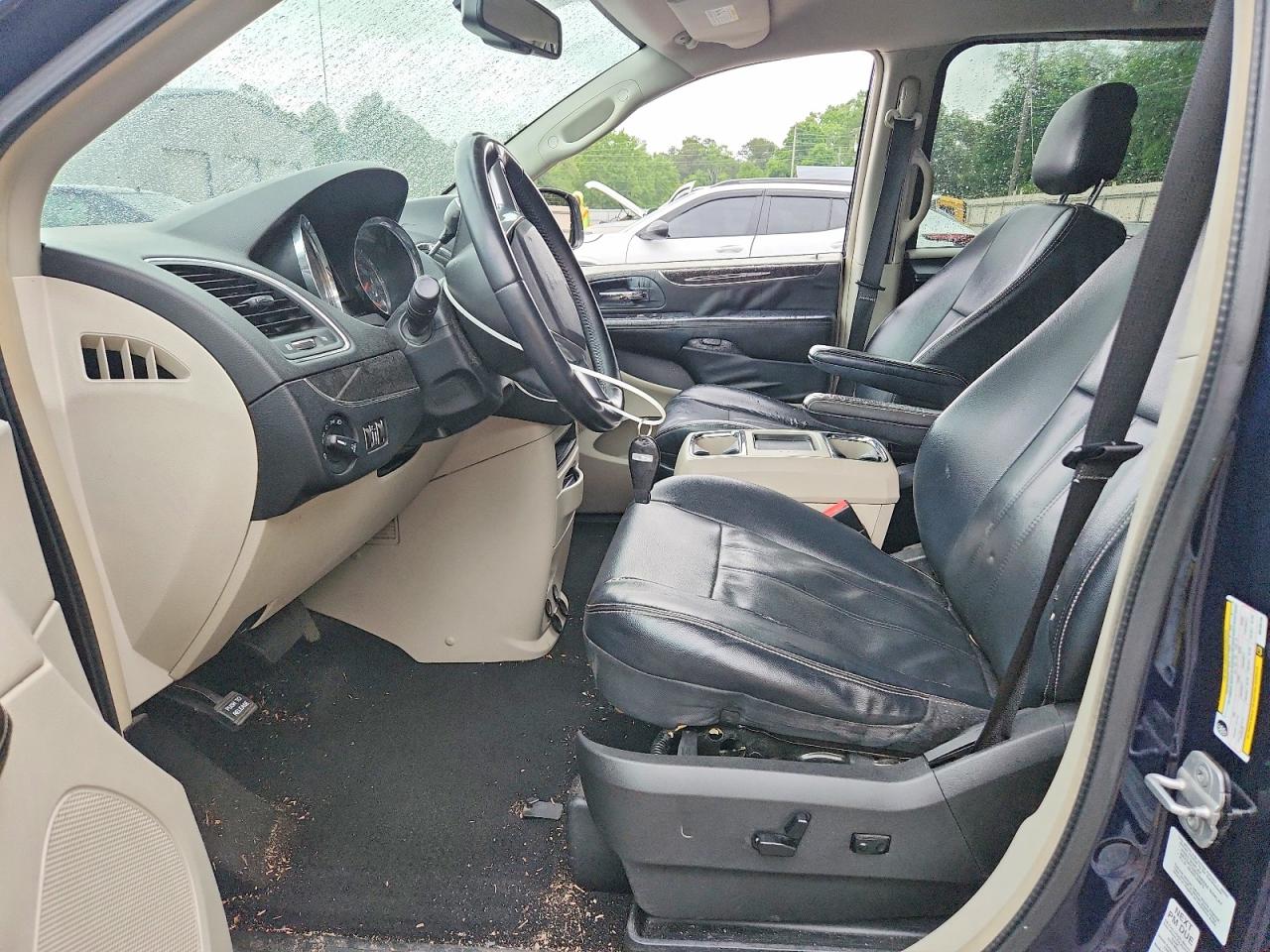 Chrysler Minivan Touring