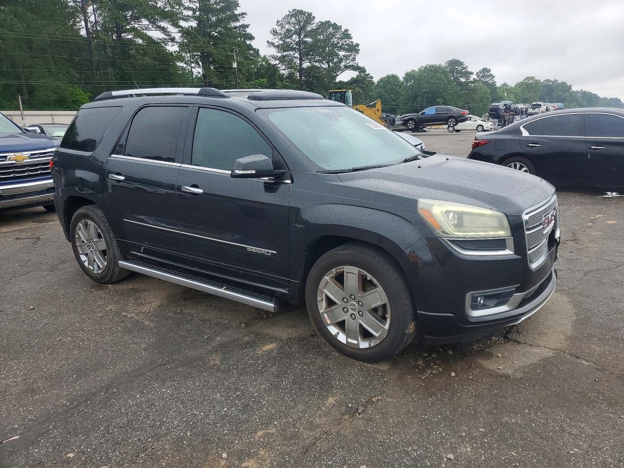 GMC Acadia Denali