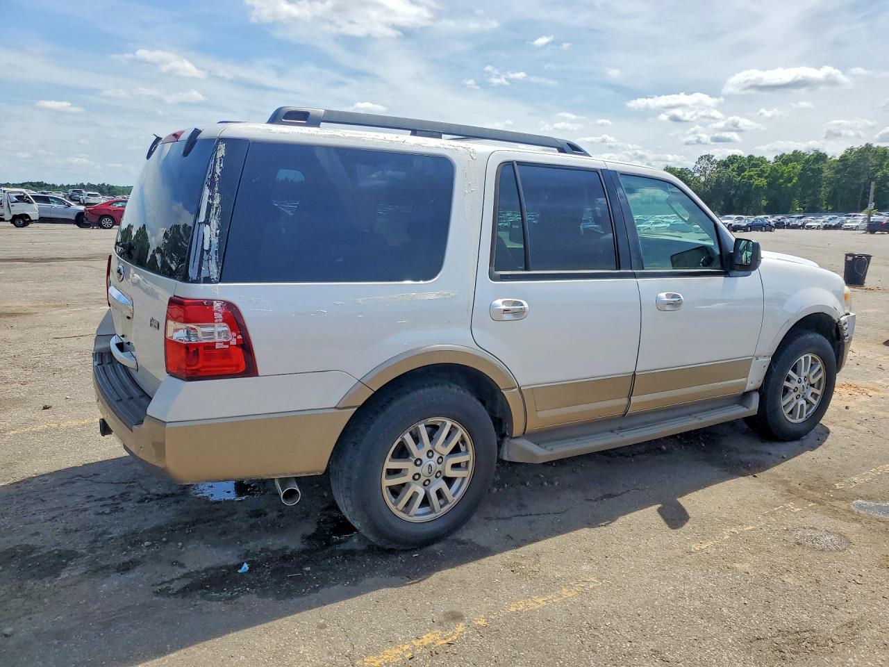 Ford Expedition Xlt