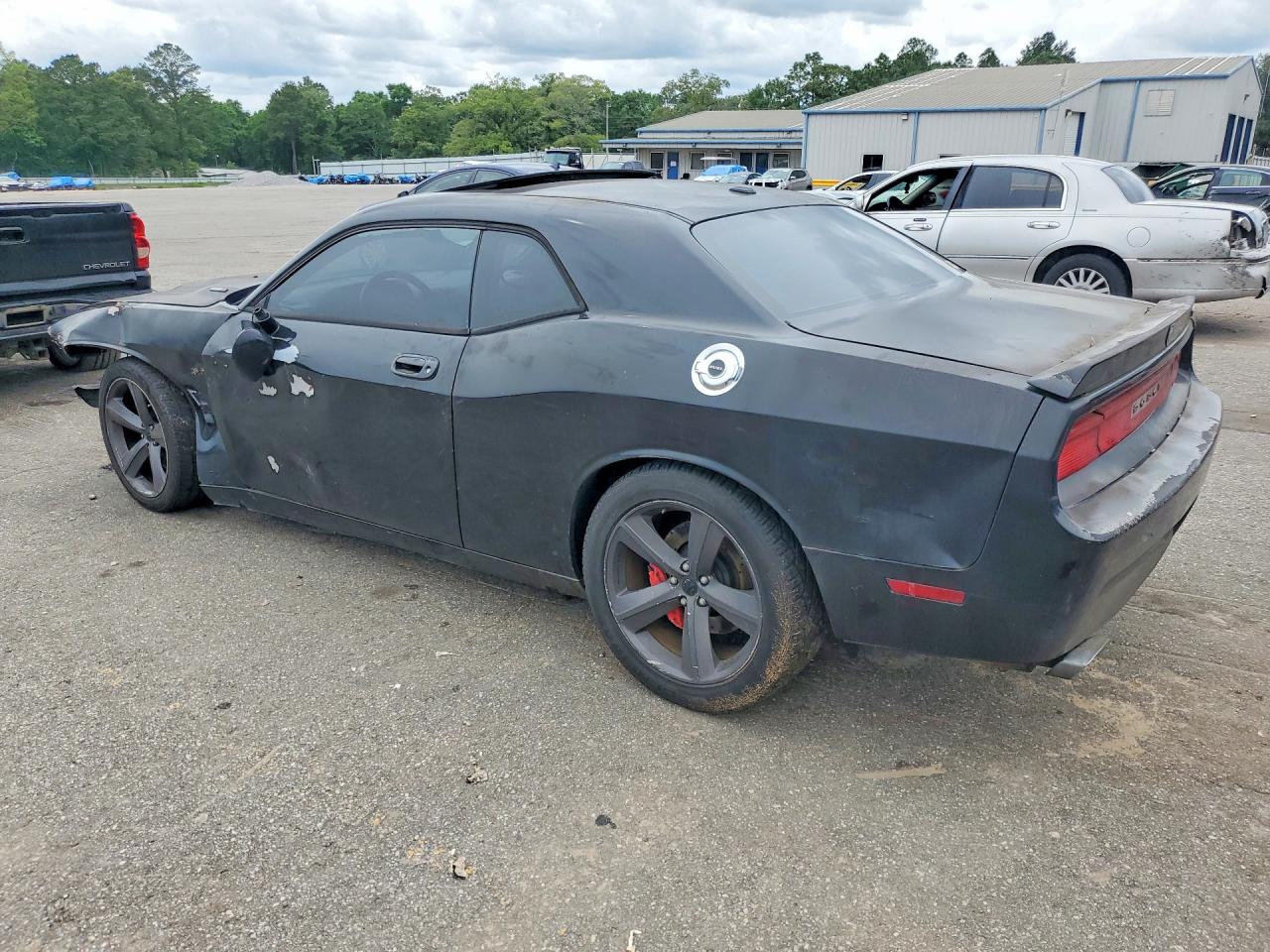 Dodge Challenger Srt-8