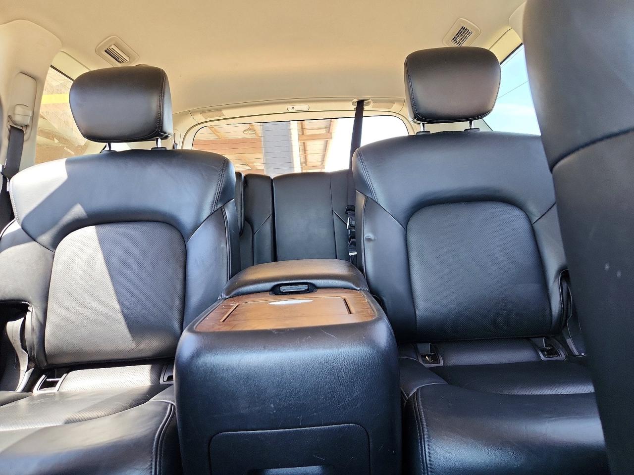 Nissan Armada Sl