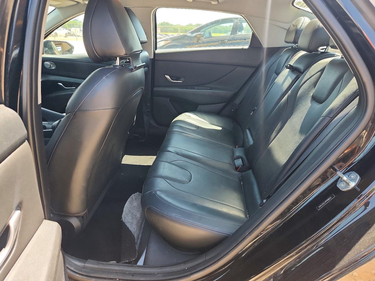 Hyundai ELANTRA Limited