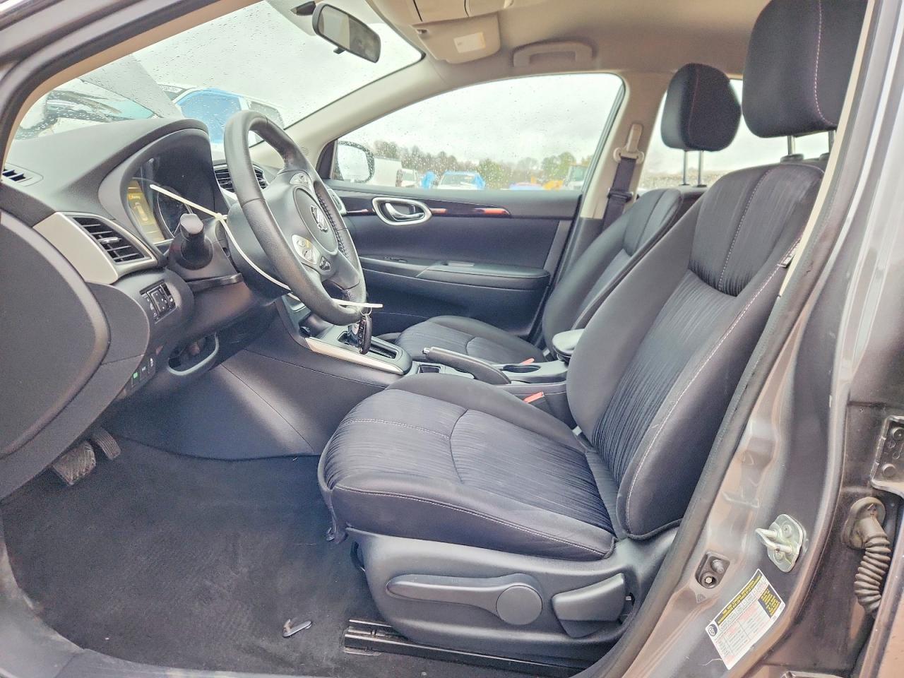 Nissan Sentra S