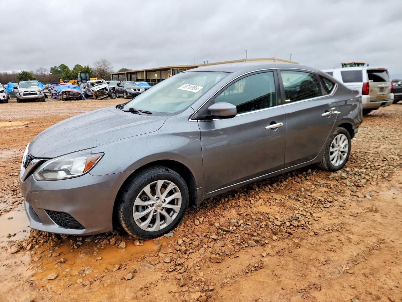 Salvage Nissan Sentra Image