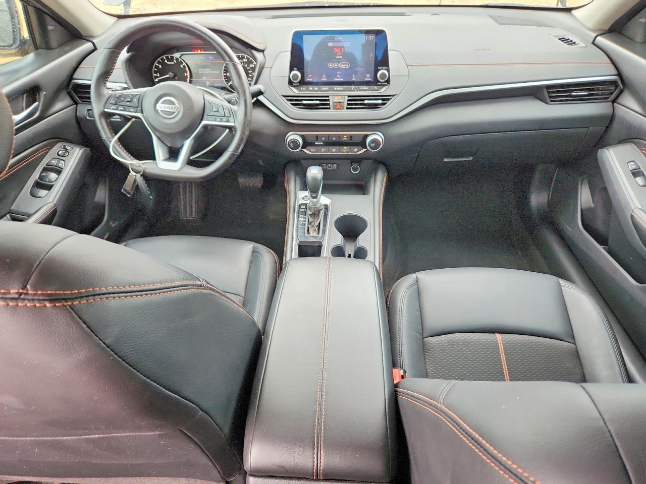 Nissan Altima Sr