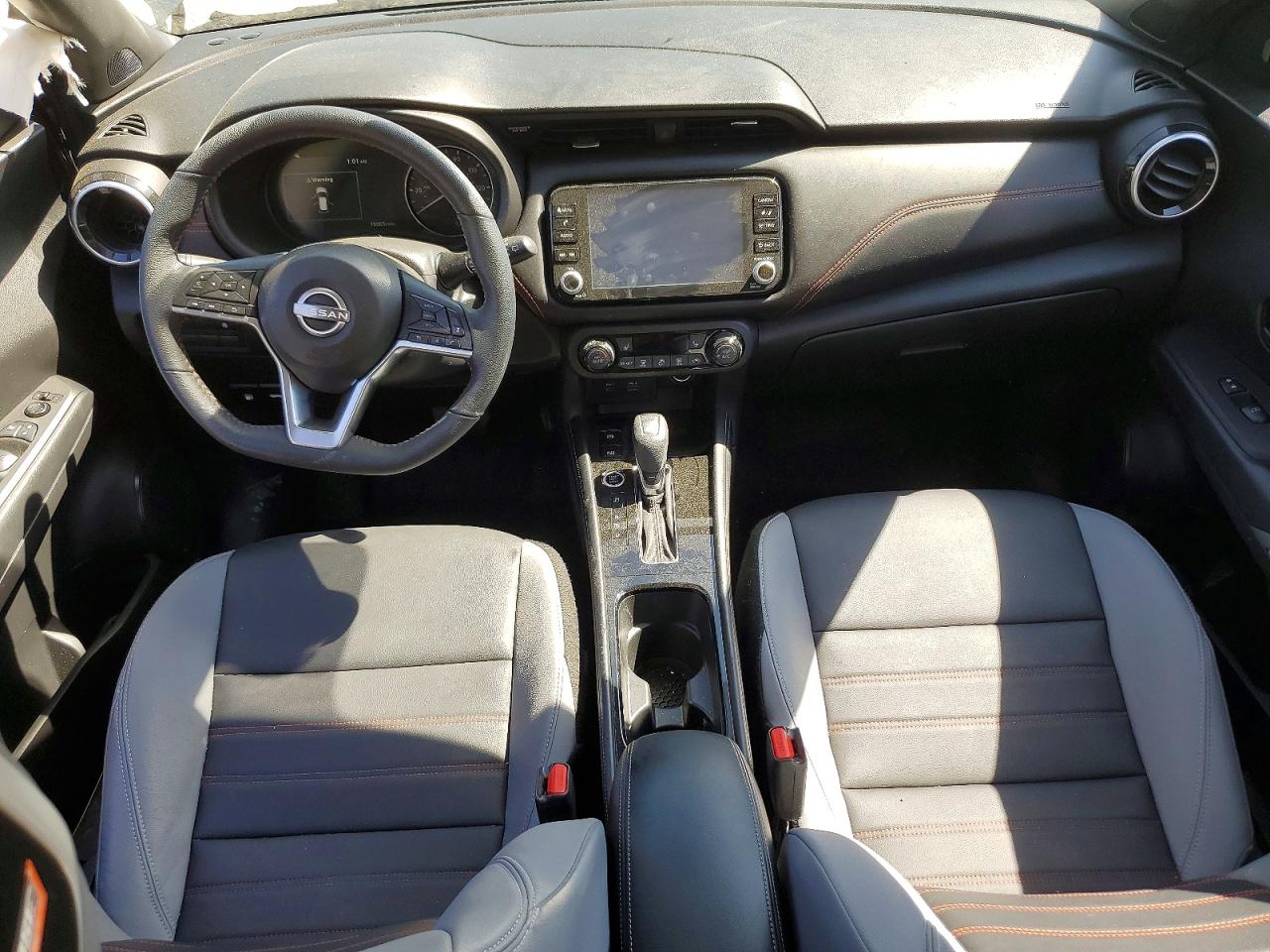 Nissan Kicks Sr