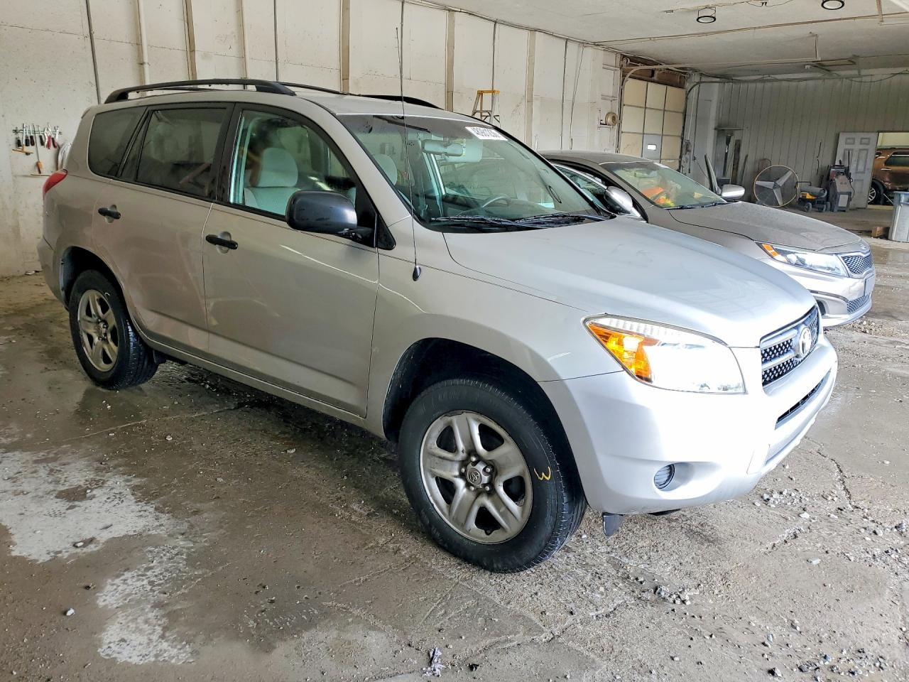 Toyota RAV4 Base