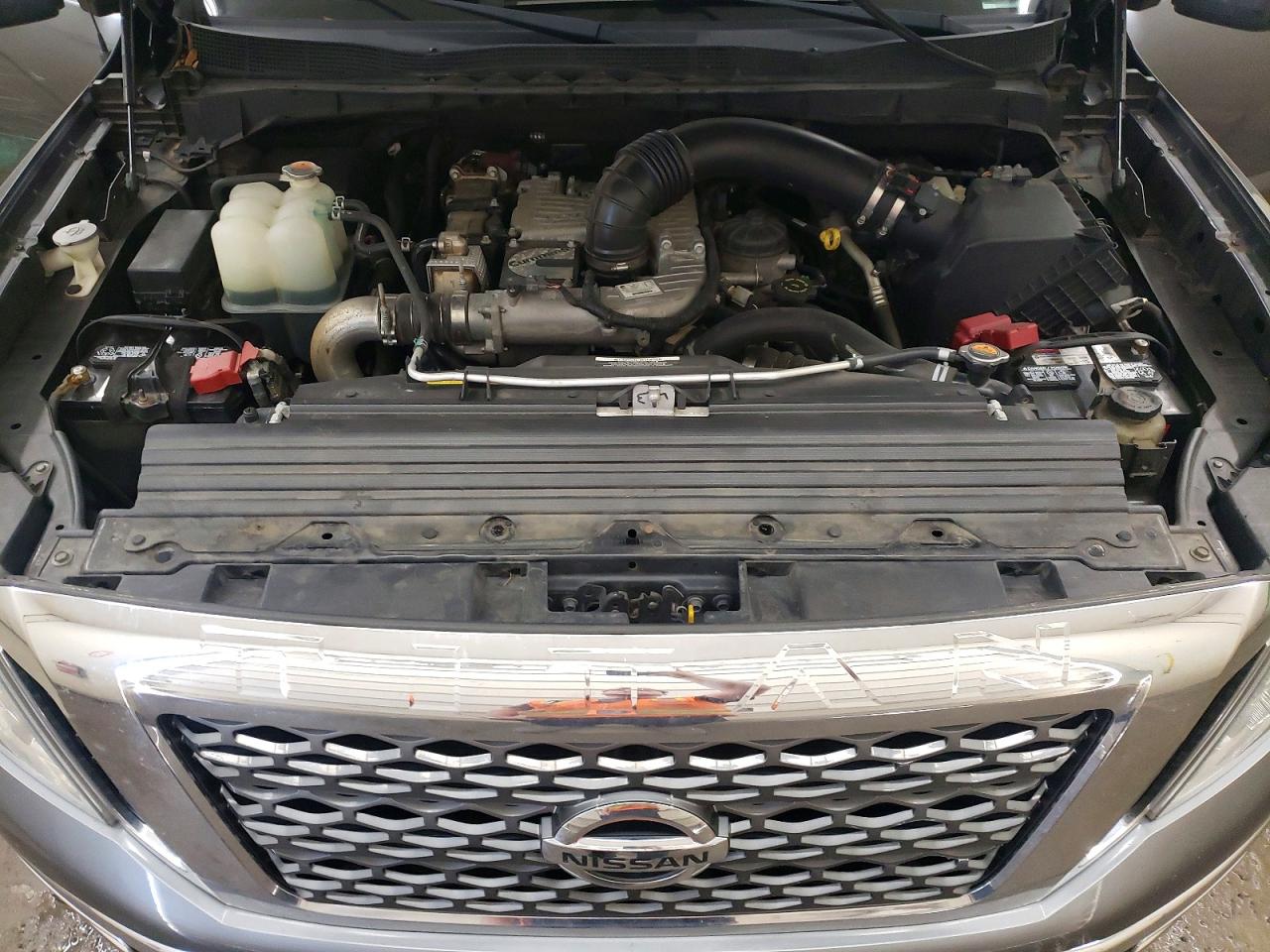 Nissan Titan Sv